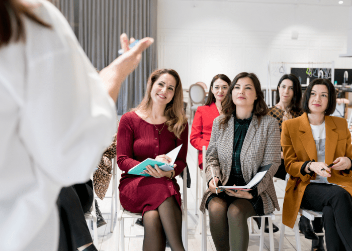 Por qué Participar en Talleres para el Desarrollo Personal